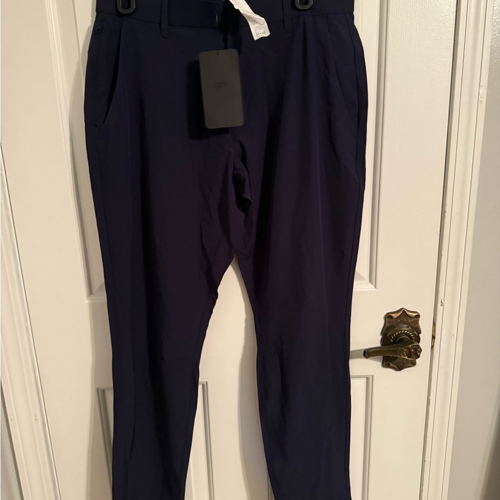 Fabletics - The Only Pant - Picture 3 of 5